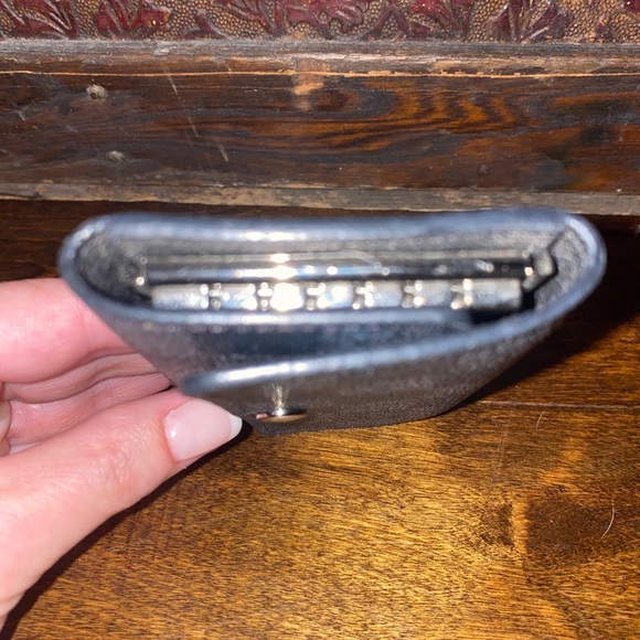 Louis Vuitton Damier Graphite Key holder - Picture 3 of 6